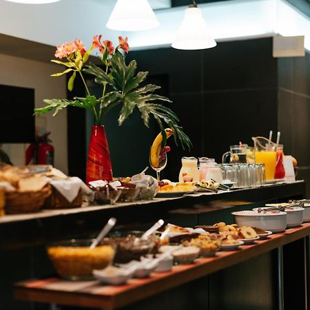 Bens - Recoleta Park Hotel บัวโนสไอเรส ภายนอก รูปภาพ